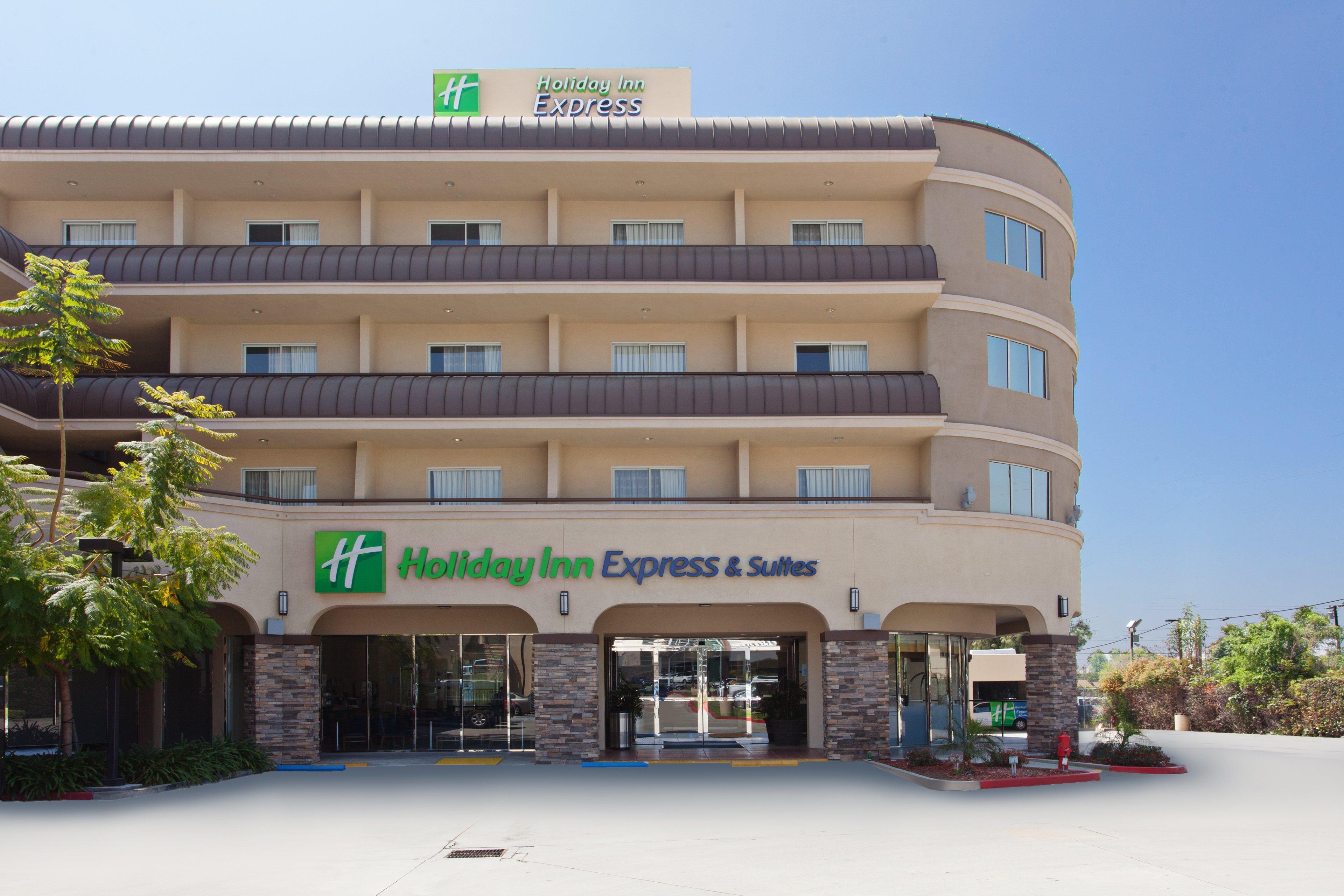 Holiday Inn Express Hotel & Suites Pasadena-Colorado Boulevard, An Ihg Hotel Exterior photo